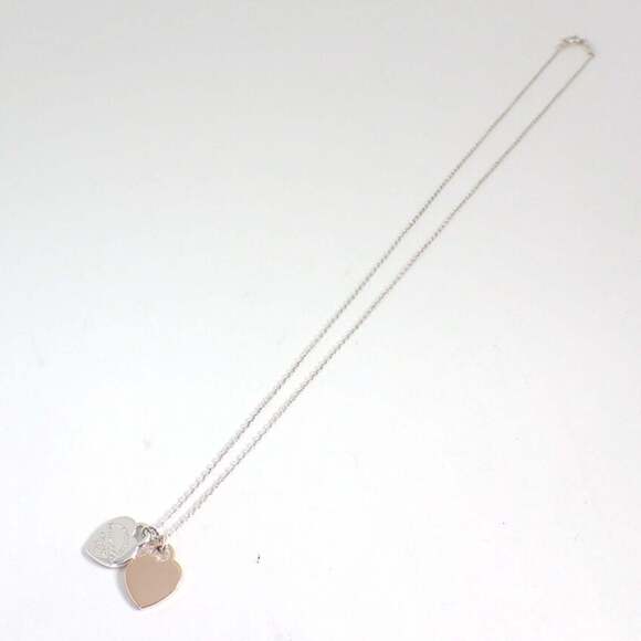 TIFFANY Silver Heart Necklace - Picture 5 of 10